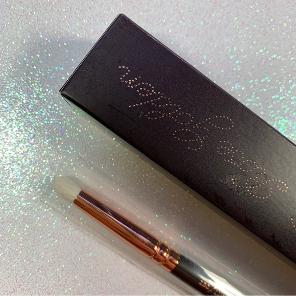 Zoeva 230 Brush - Picture 2 of 4